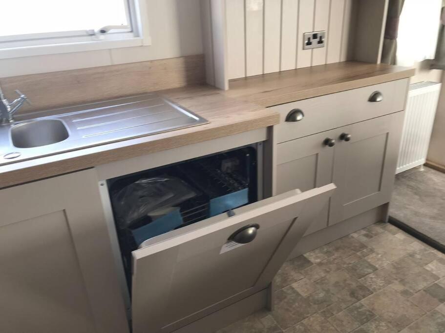 Beautiful Holiday 3 Bed Home Camber-Sands Bagian luar foto
